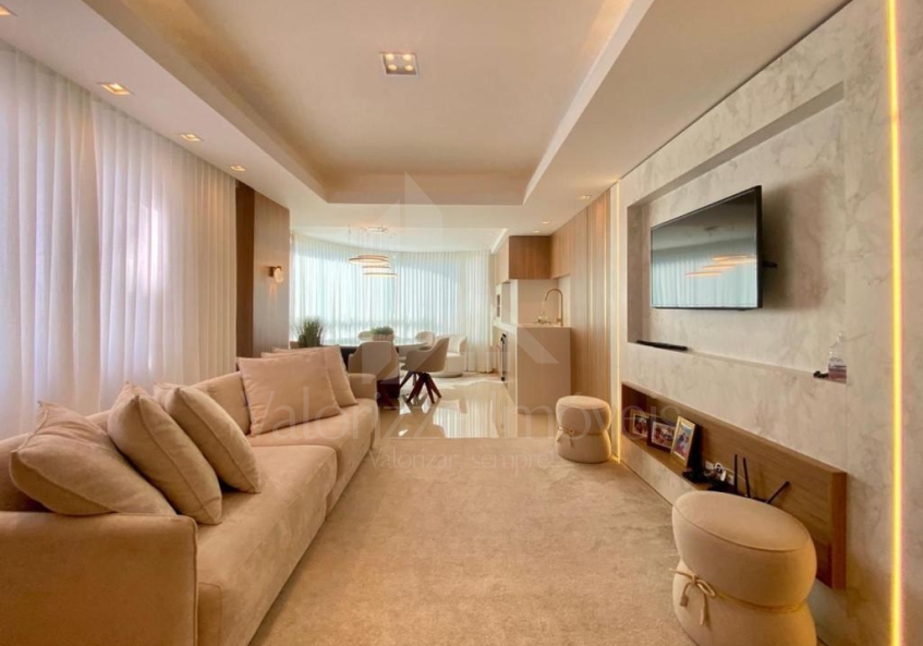 Apartamento 3 Dormitórios