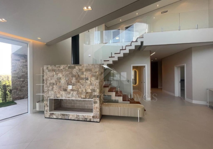 Casa em Condominio 4 dormitorios