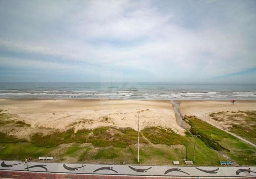 Apartamento 4 Dormitórios