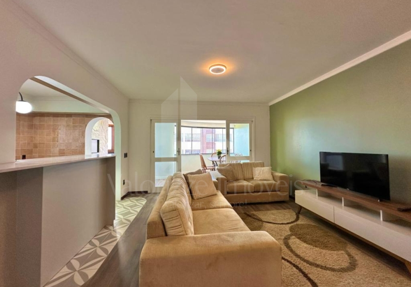 Apartamento 3 Dormitórios
