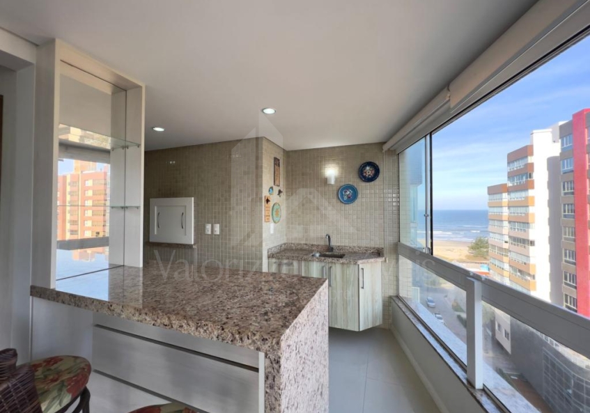 Apartamento 3 Dormitórios