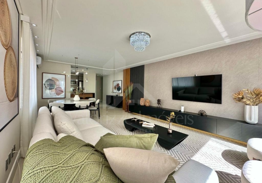 Apartamento 3 Dormitórios