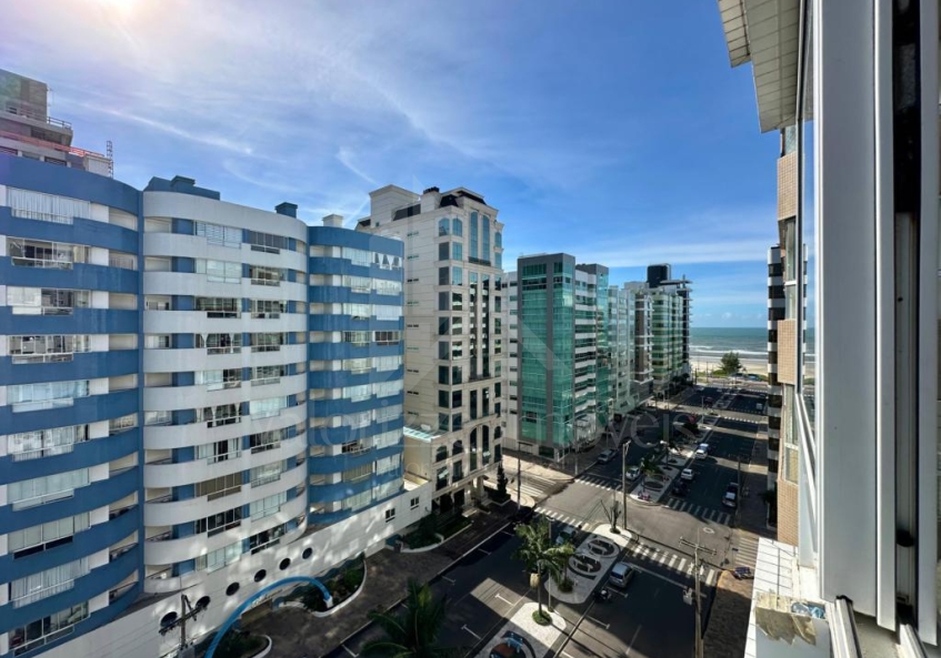 Apartamento 3 Dormitórios