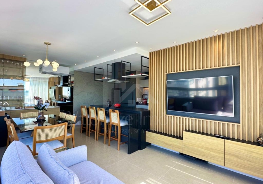 Apartamento 3 Dormitórios