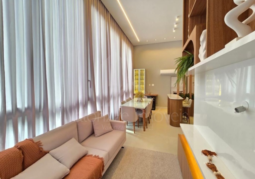 Apartamento 3 Dormitórios