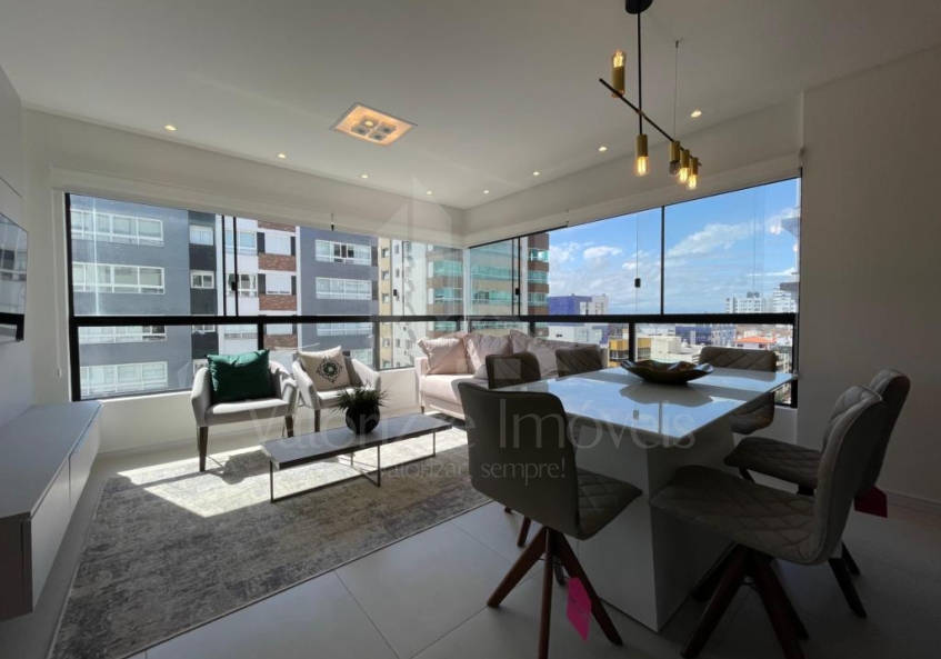 Apartamento 3 Dormitórios