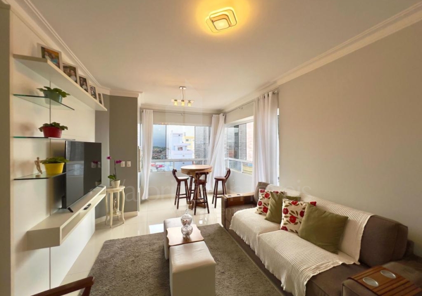 Apartamento 3 Dormitórios