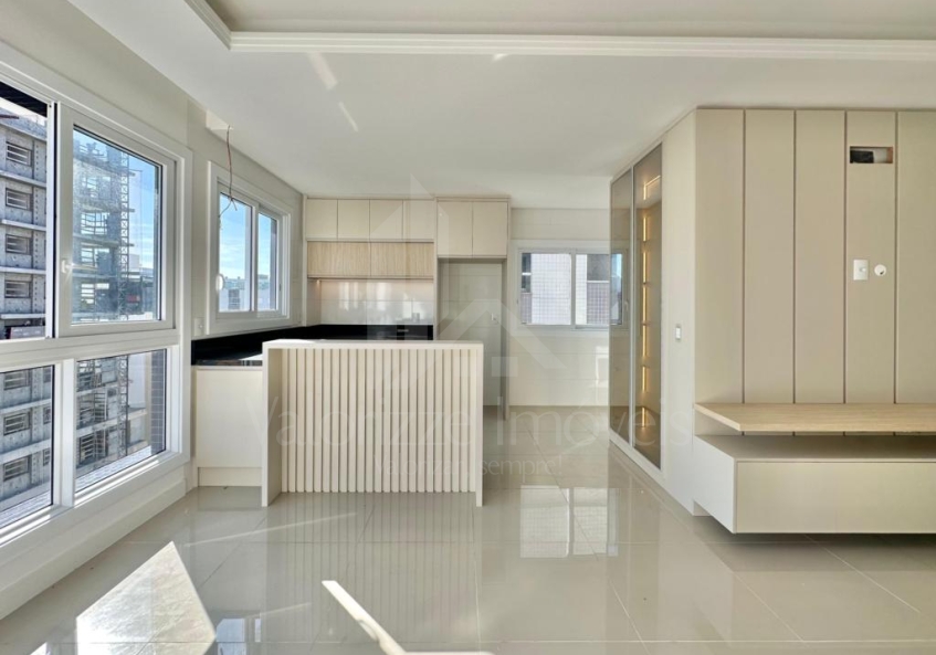 Apartamento 3 Dormitórios