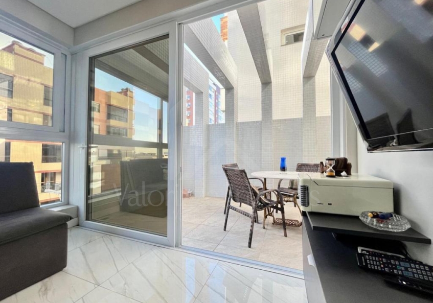 Apartamento 3 Dormitórios