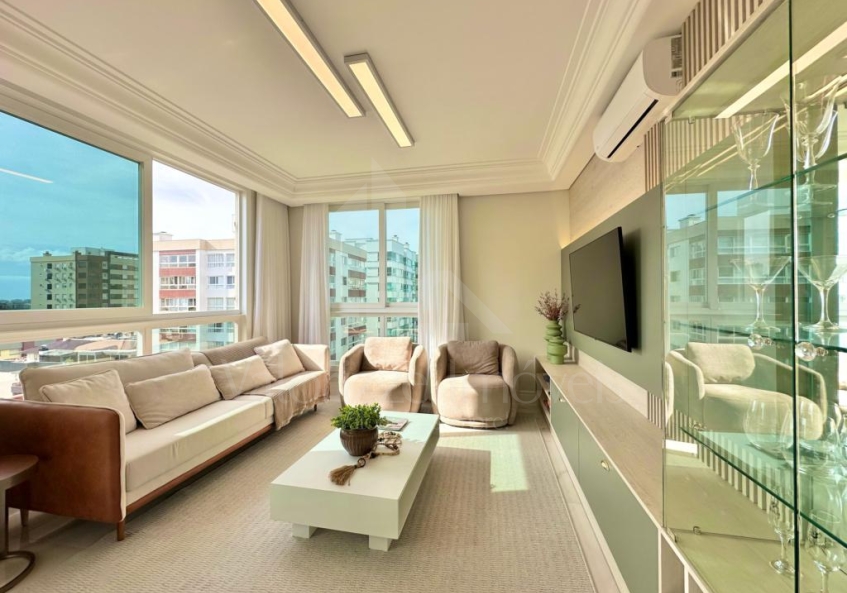 Apartamento 3 Dormitórios