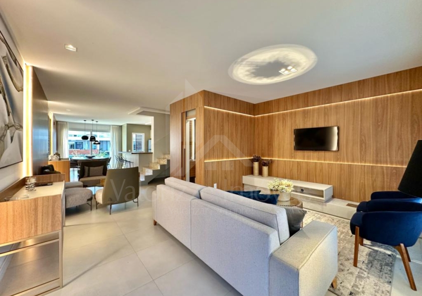 Casa em Condominio 3 dormitorios