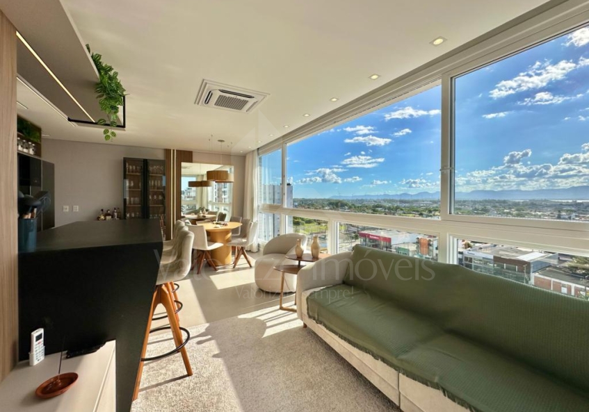Apartamento 3 Dormitórios