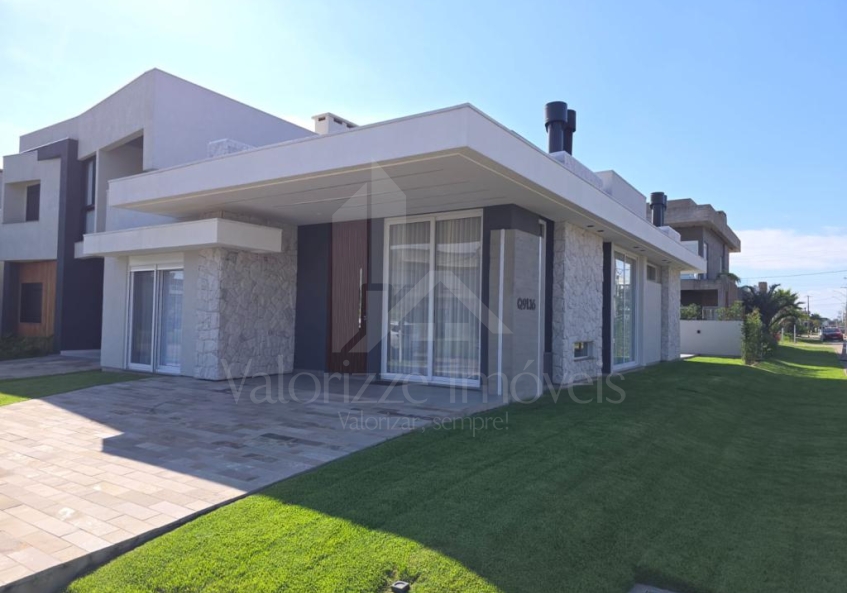 Casa em Condominio 4 dormitorios