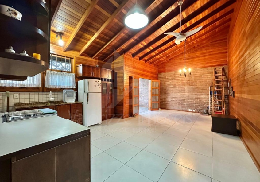 Casa 2 Dormitórios