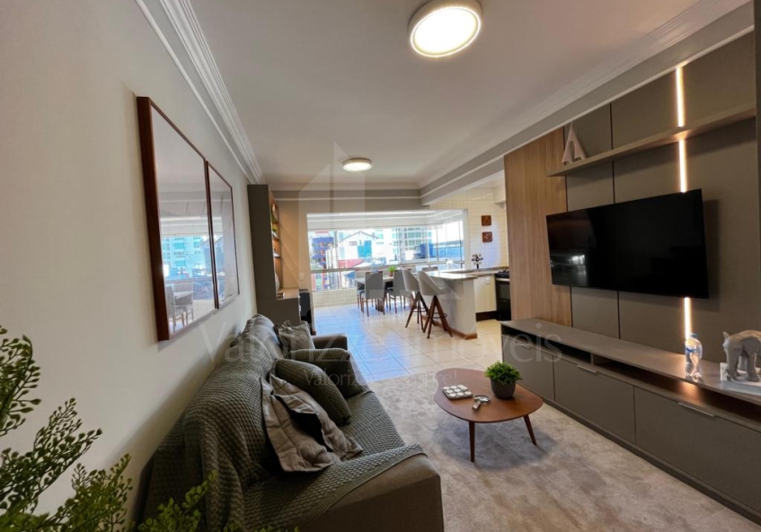 Apartamento 3 Dormitórios