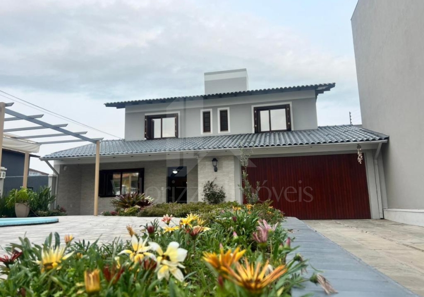 Casa 4 Dormitórios