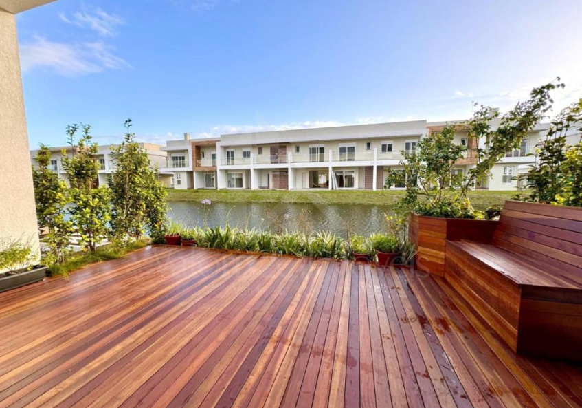 Casa em Condominio 3 dormitorios