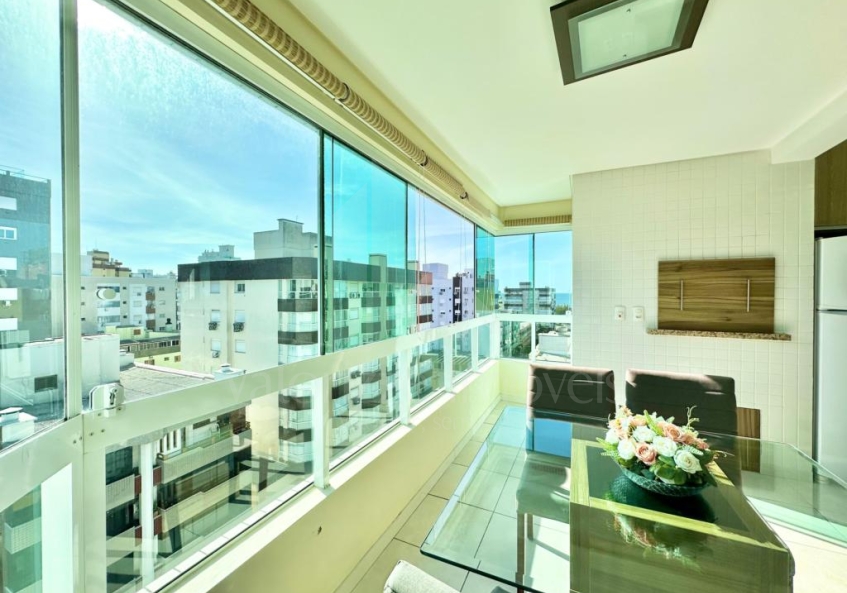 Apartamento 3 Dormitórios