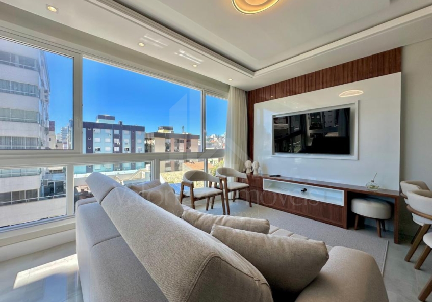 Apartamento 3 Dormitórios