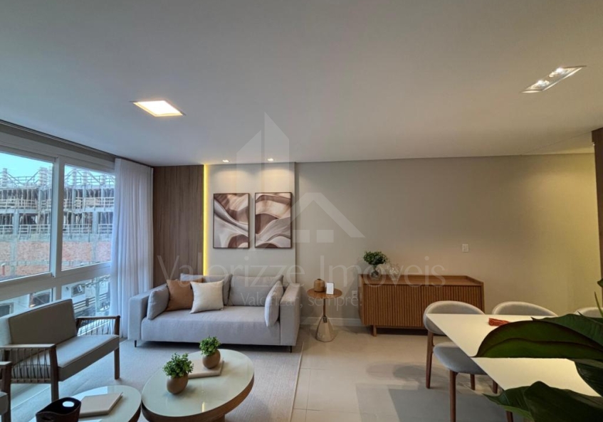 Apartamento 3 Dormitórios