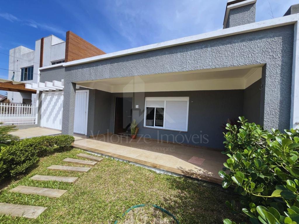 Casa 3 Dormitórios