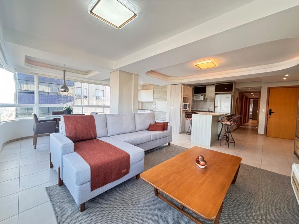 Apartamento 3 Dormitórios