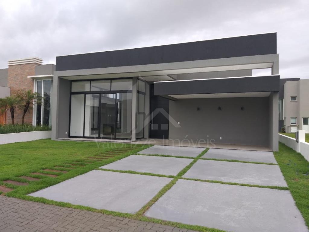 Casa em Condominio 4 dormitorios