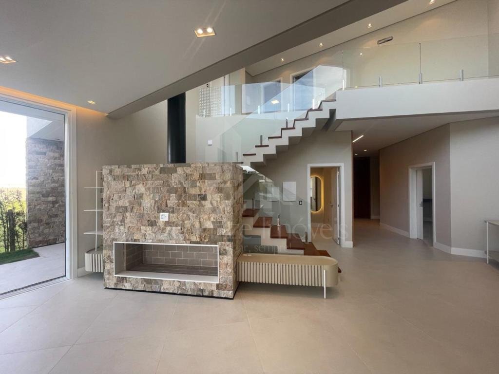 Casa em Condominio 4 dormitorios