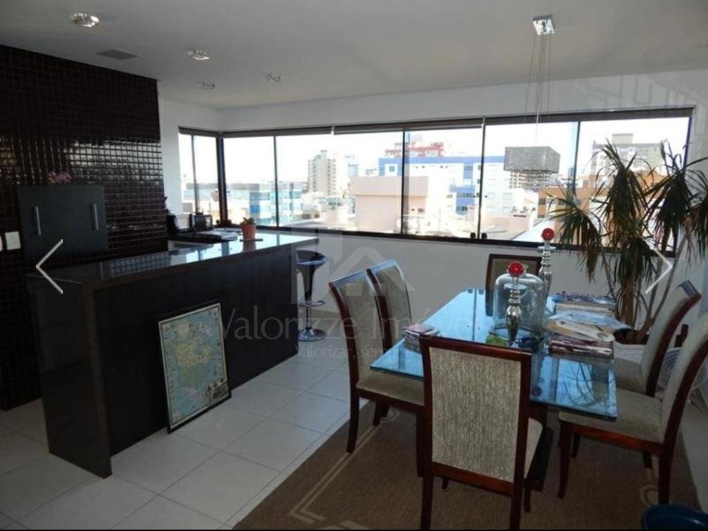 Apartamento 3 Dormitórios