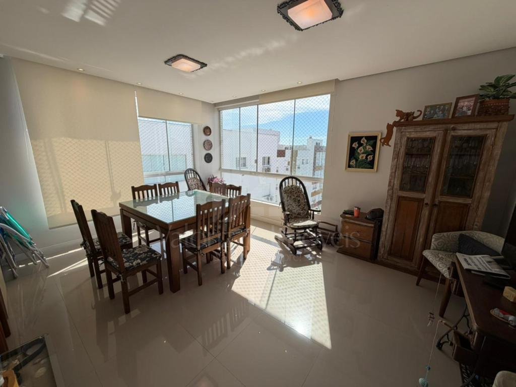 Apartamento 2 Dormitórios