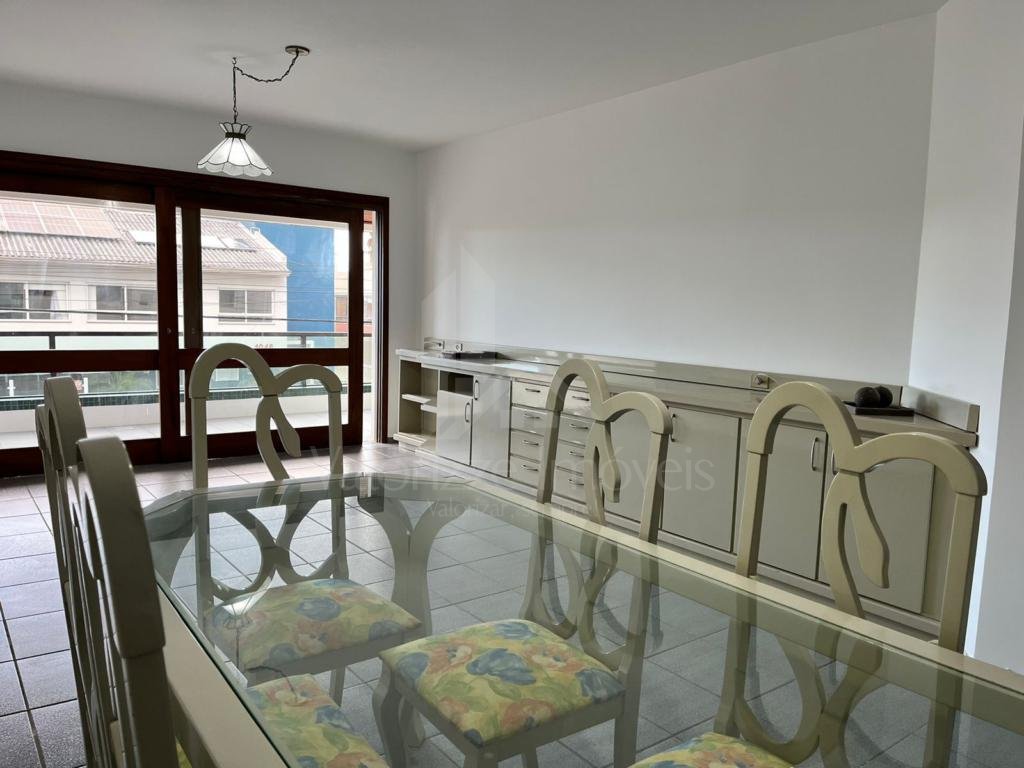 Apartamento 3 Dormitórios