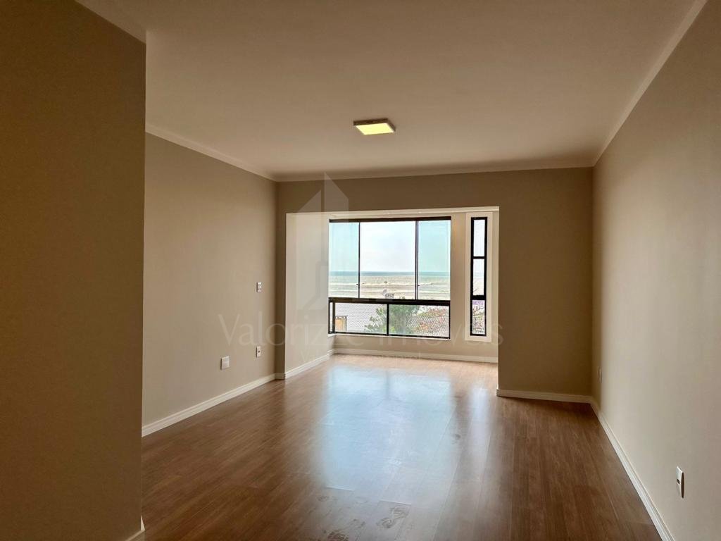 Apartamento 3 Dormitórios