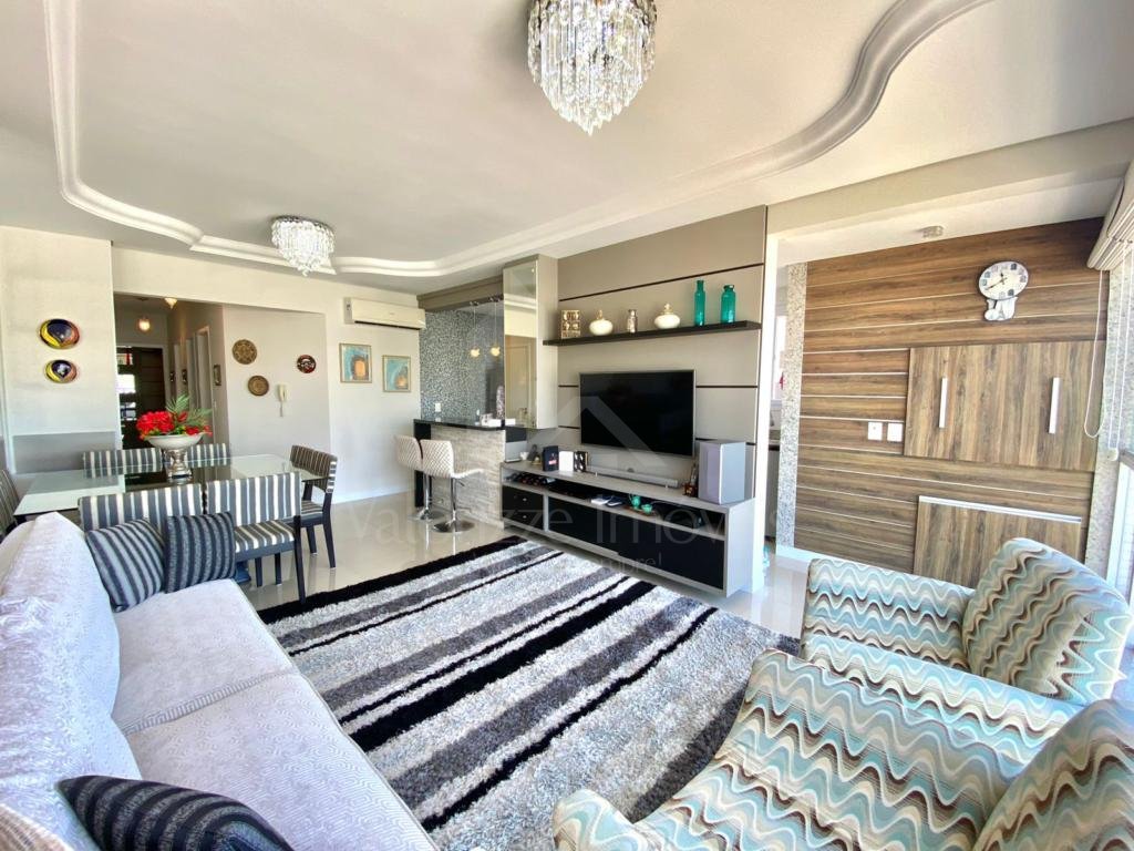 Apartamento 3 Dormitórios