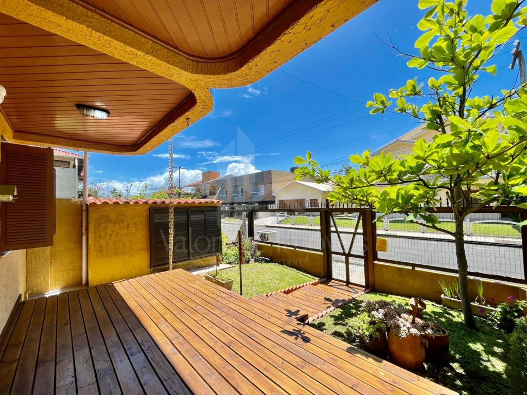 Sobrado 3 Dormitórios