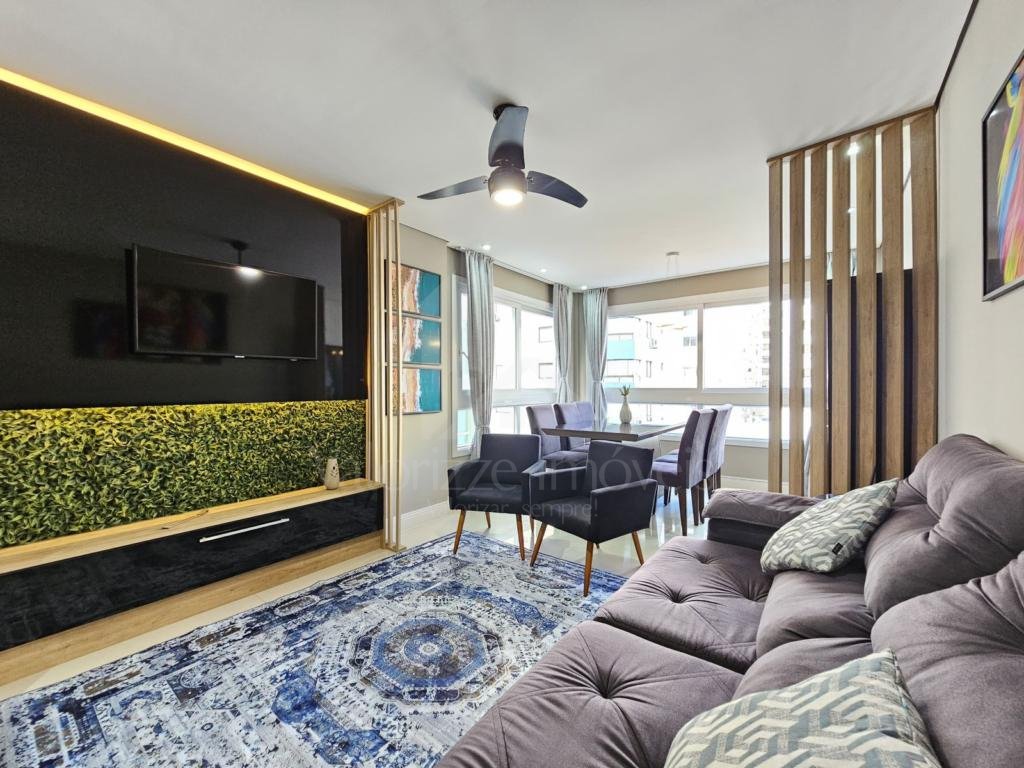 Apartamento 3 Dormitórios