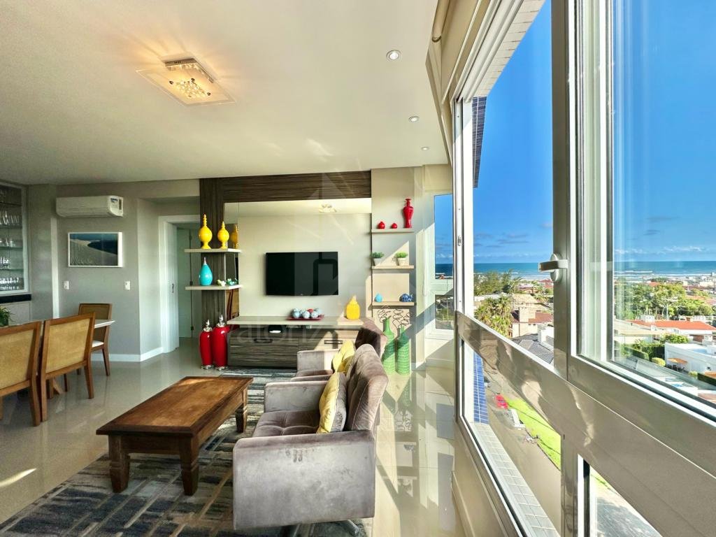 Apartamento 3 Dormitórios