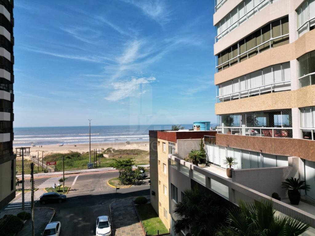 Apartamento 4 Dormitórios