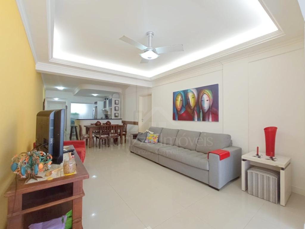 Apartamento 3 Dormitórios