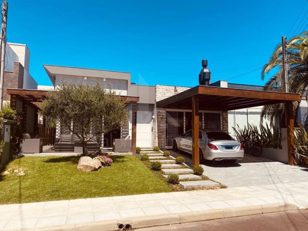 Casa em Condominio 3 dormitorios