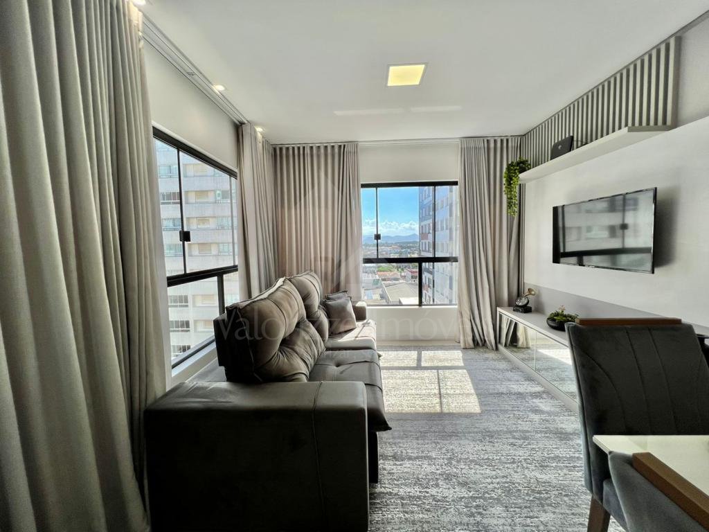 Apartamento 3 Dormitórios