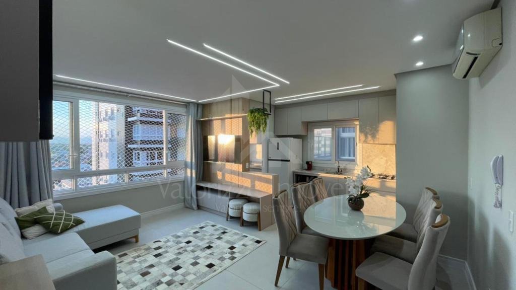 Apartamento 3 Dormitórios