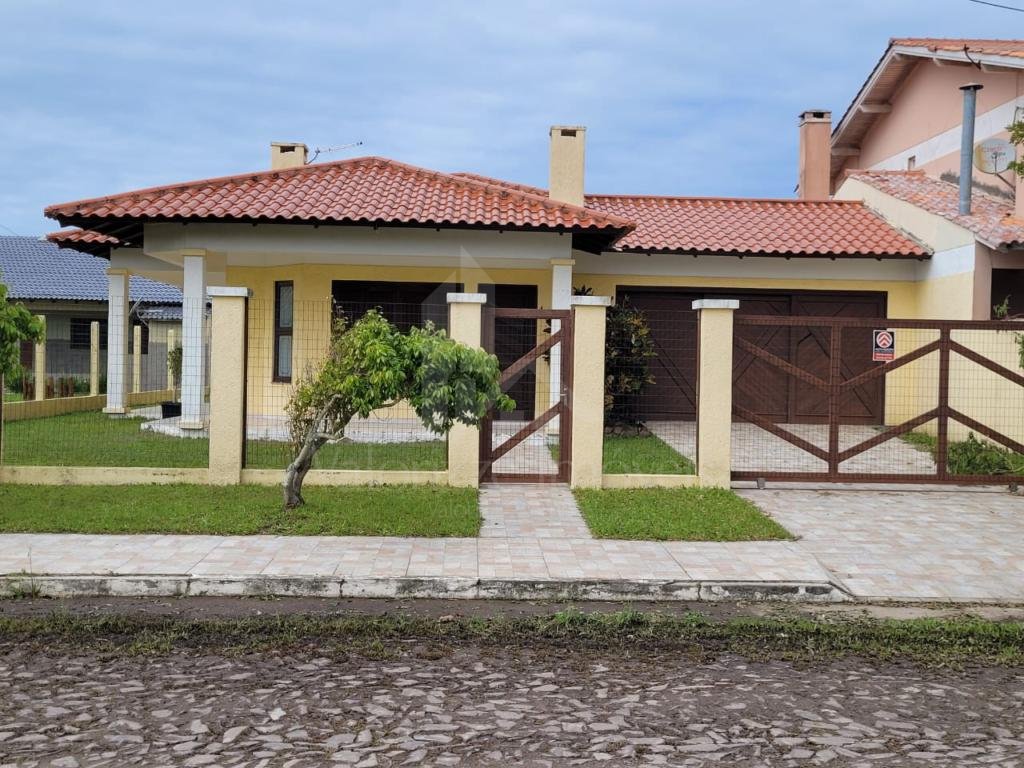 Casa 4 Dormitórios