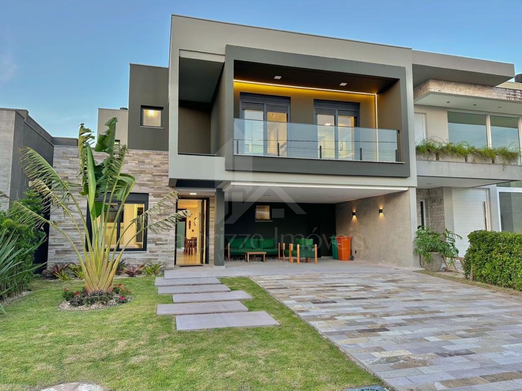 Casa em Condominio 4 dormitorios