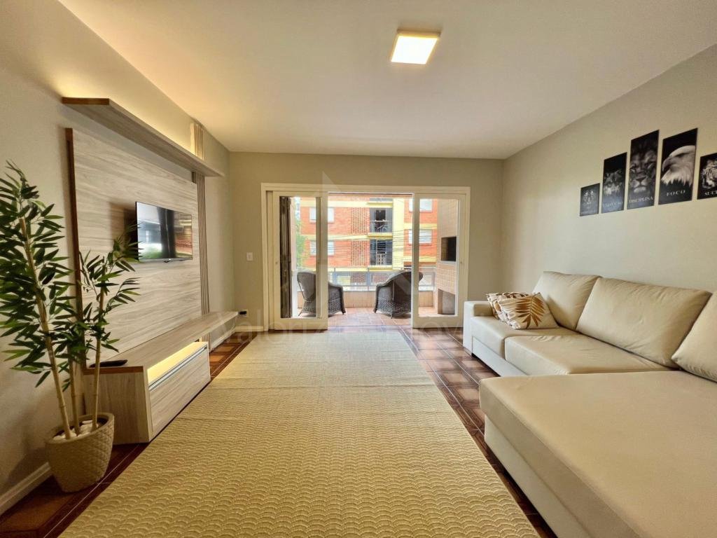 Apartamento 3 Dormitórios