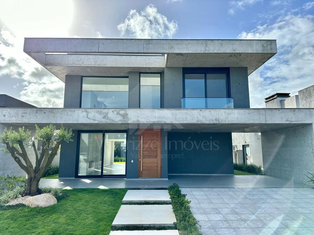 Casa em Condominio 4 dormitorios