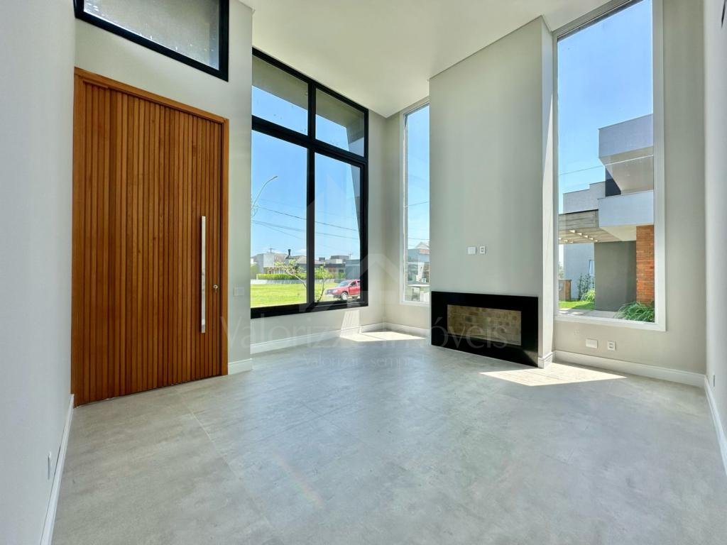 Casa em Condominio 4 dormitorios