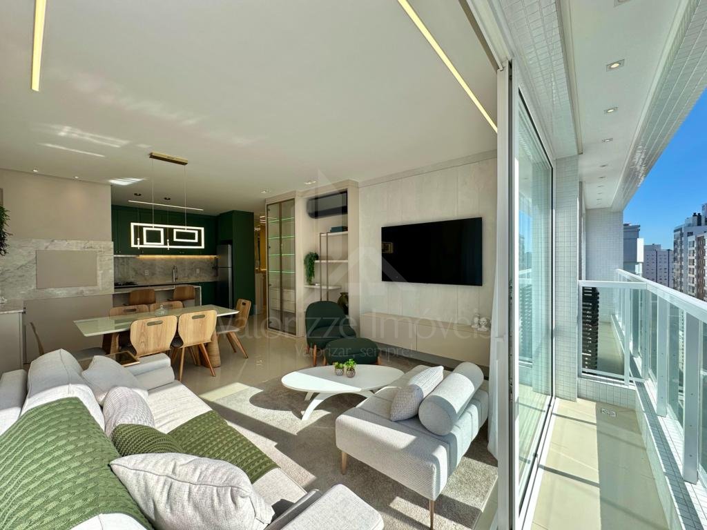 Apartamento 3 Dormitórios