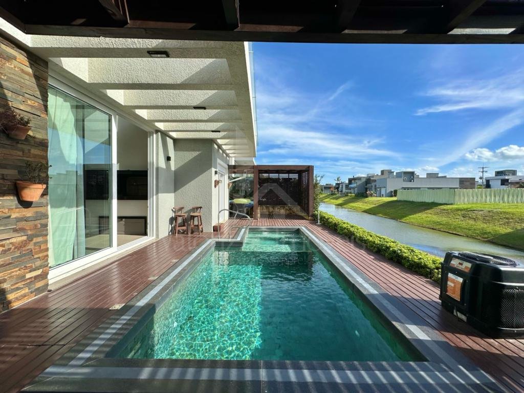 Casa em Condominio 3 dormitorios