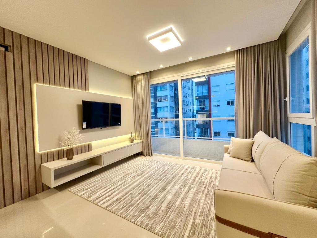 Apartamento 3 Dormitórios