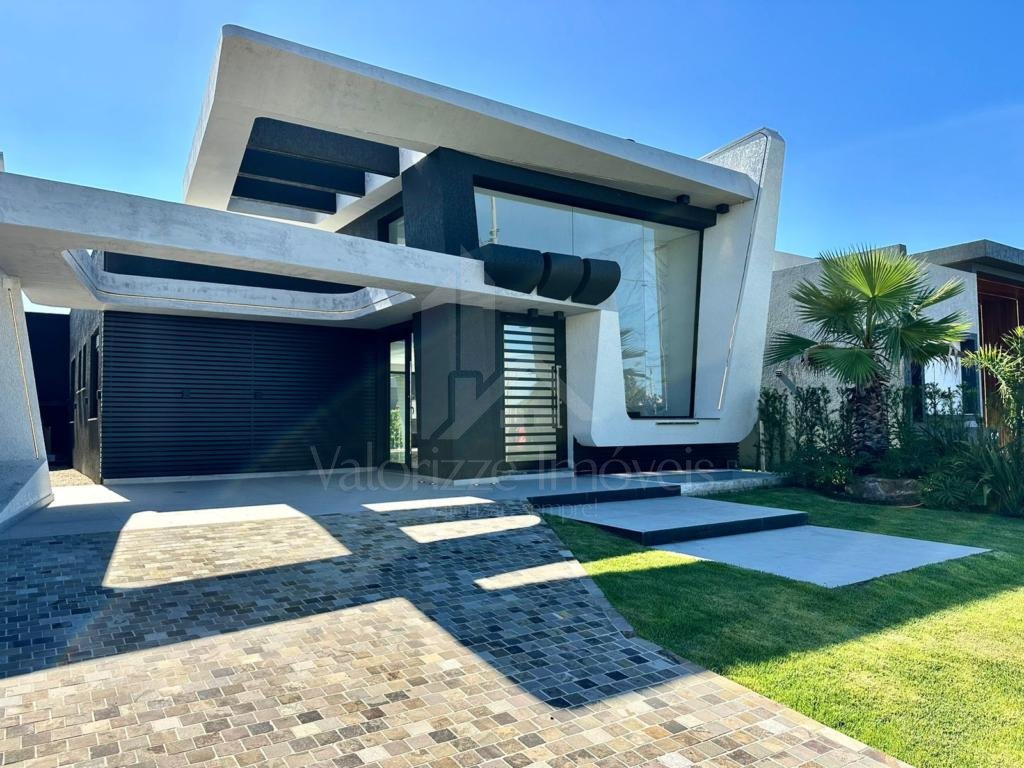 Casa em Condominio 3 dormitorios